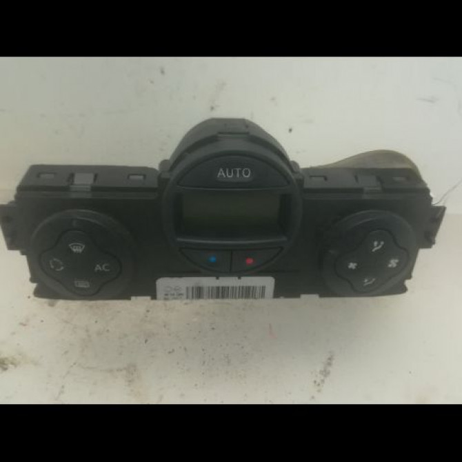 Commande de chauffage occasion RENAULT MEGANE II Phase 2 01-2006->06-2009 1.5 DCI 105ch 7701209068 1