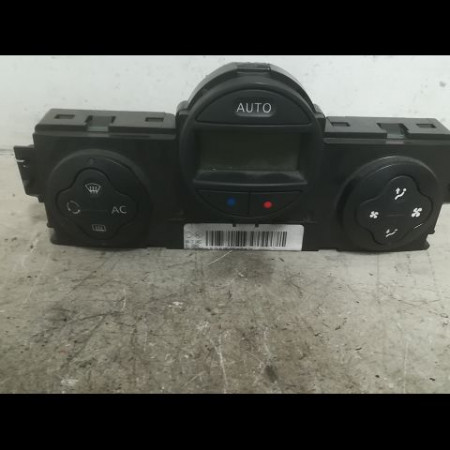 Commande de chauffage occasion RENAULT MEGANE II Phase 2 01-2006->06-2009 1.5 DCI 85ch 7701209068