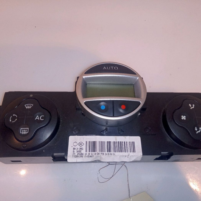 Commande de chauffage occasion RENAULT MEGANE II Phase 2 01-2006->06-2009 1.9 DCI 130ch 7701209068 1