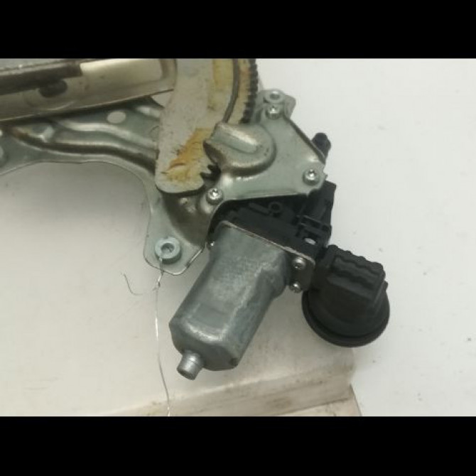 Mecanisme+moteur leve-glace avg occasion DAIHATSU TREVIS Phase 1 09-2006->12-2011 1.0i 58ch 69802B2050 2