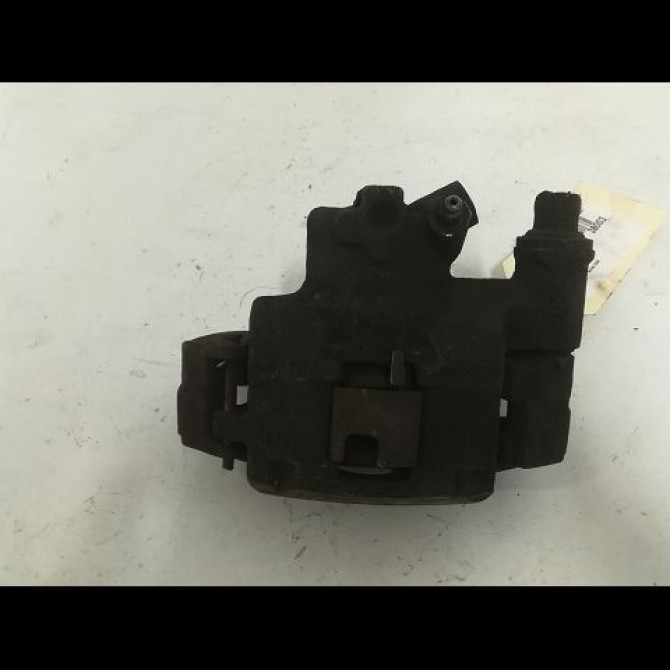 Etrier de frein avant gauche occasion FIAT PUNTO II Phase 2 05-2003->10-2009 1.2i 60ch 77364676 1