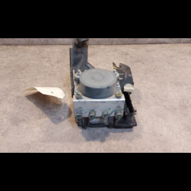 Unité hydraulique ABS occasion DACIA LOGAN I Phase 2 07-2008->12-2012 8201063079 1