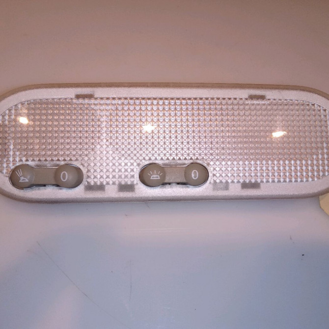 Plafonnier occasion RENAULT KANGOO II 8200073231 1