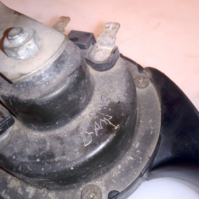 Klaxon  / avertisseur occasion DACIA LOGAN I Phase 1 MCV 01-2007->10-2008 1.5 DCI 85ch 6001548537 3