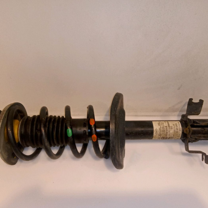 Amortisseur avant droit occasion DACIA LODGY Phase 1 01-2012->... 1.5 DCI 90ch 543029566R 2