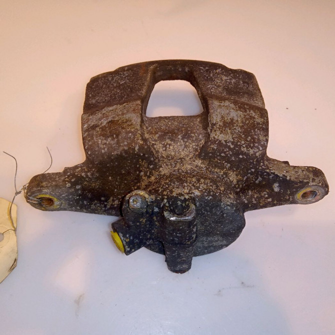 Etrier de frein avant gauche occasion FIAT PANDA II Phase 1 09-2003->12-2012 1.3 DT MULTIJET 16v 70ch 77364679 2