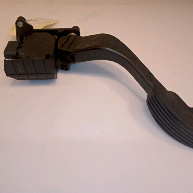 Potentiometre accelerateur occasion FIAT PANDA II Phase 1 09-2003->12-2012 1.3 DT MULTIJET 16v 70ch 1