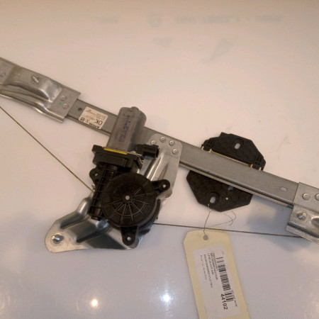 Mecanisme + moteur lève-glace avant droit occasion DACIA SANDERO II Phase 1 10-2012->... 1.2i 75ch