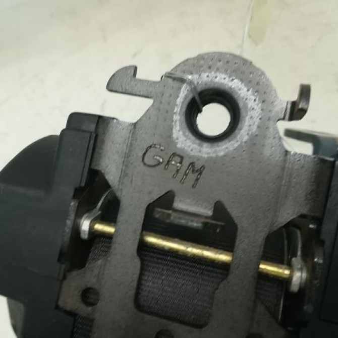 Ceinture arrière gauche occasion CITROEN C2 Phase 1 09-2003->10-2008 1.4 HDi 8974S4 2