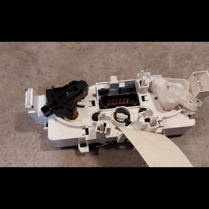 Commande de chauffage occasion CITROEN C3 I Phase 2 10-2005->12-2010 1.1i 6451KP 2