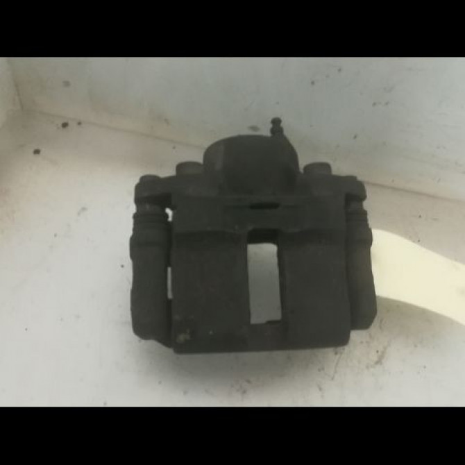 Etrier de frein avant gauche occasion RENAULT 19 Phase 2 04-1992->04-1997 1.8i 1