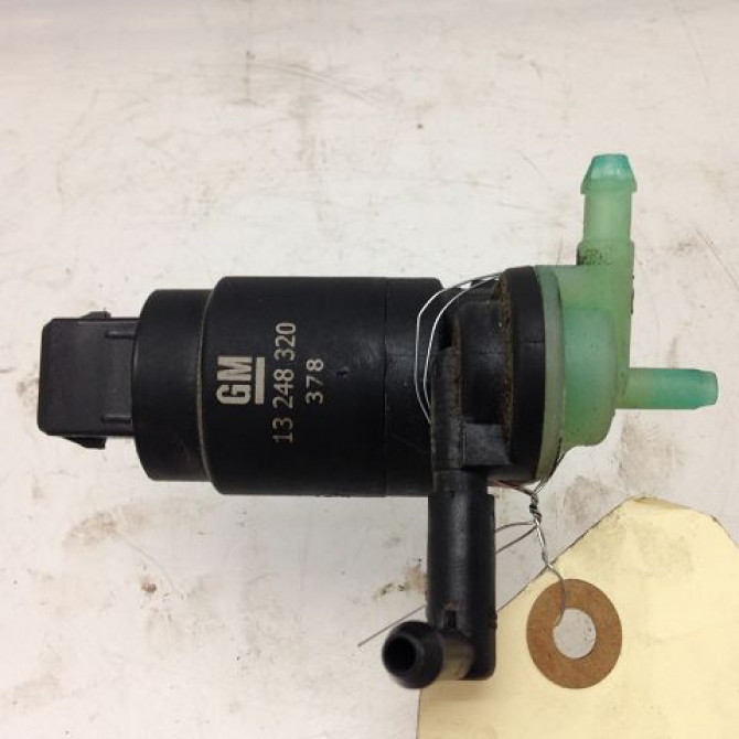 Pompe lave-glace avant occasion OPEL MERIVA I Phase 2 01-2006->09-2010 1.3 CDTI 75ch 90585762 1