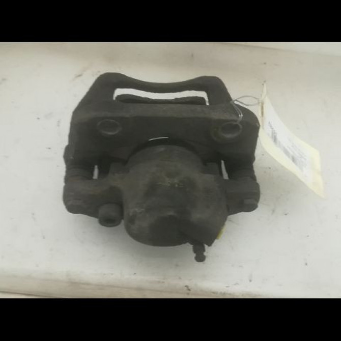 Etrier de frein avant gauche occasion RENAULT 19 Phase 2 04-1992->04-1997 1.8i 2