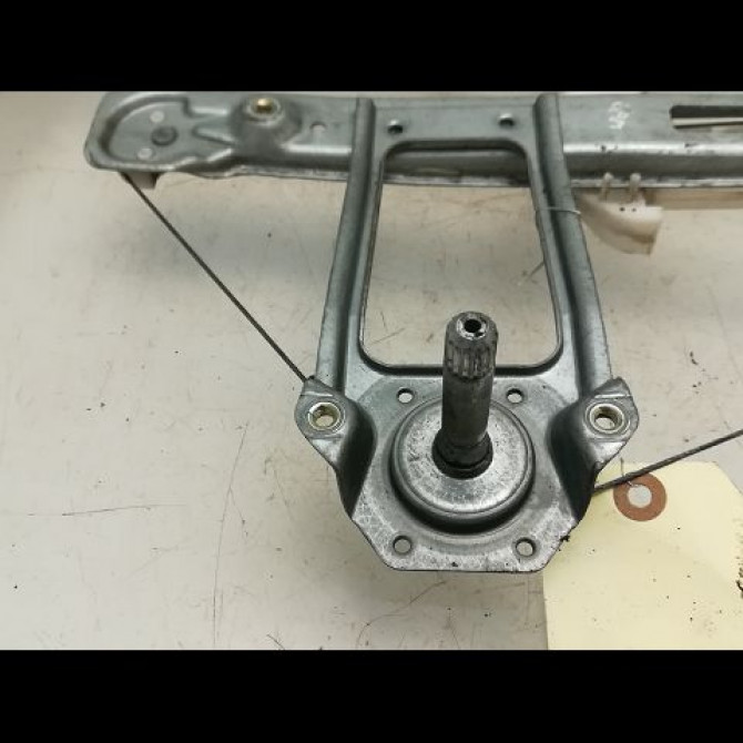 Mecanisme leve-glace arrière gauche occasion FORD FOCUS I Phase 1 10-1998->09-2004 1.4i 1331606 2