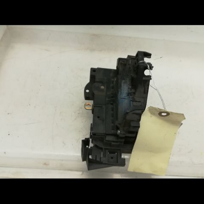 Serrure porte arg occasion FORD FOCUS I Phase 1 10-1998->09-2004 1.4i 4698324 2