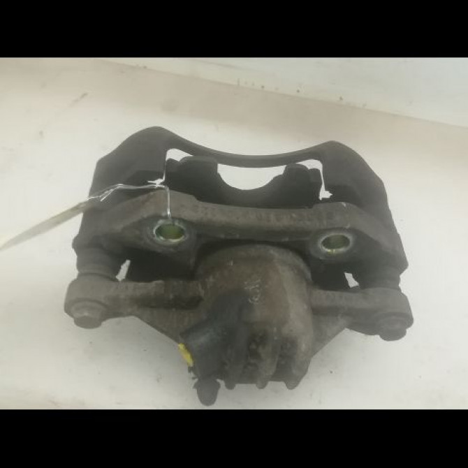 Etrier de frein avant droit occasion PEUGEOT 206 206 phase 1 SW 2002-06-01->2006-12-31 1.4 HDI 70ch 4400P1 2