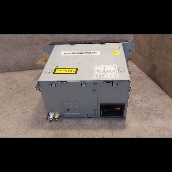 Autoradio occasion VOLKSWAGEN TOURAN I Phase 2 11-2006->09-2010 1.9 TDI 105ch 2