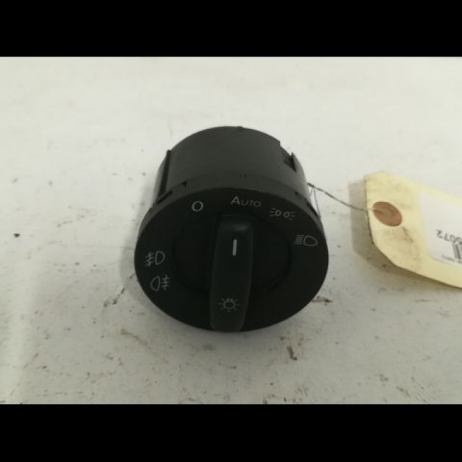 Interrupteur commande de phares occasion VOLKSWAGEN TOURAN I Phase 2 11-2006->09-2010 1.9 TDI 105ch 1T0941333CREH 1