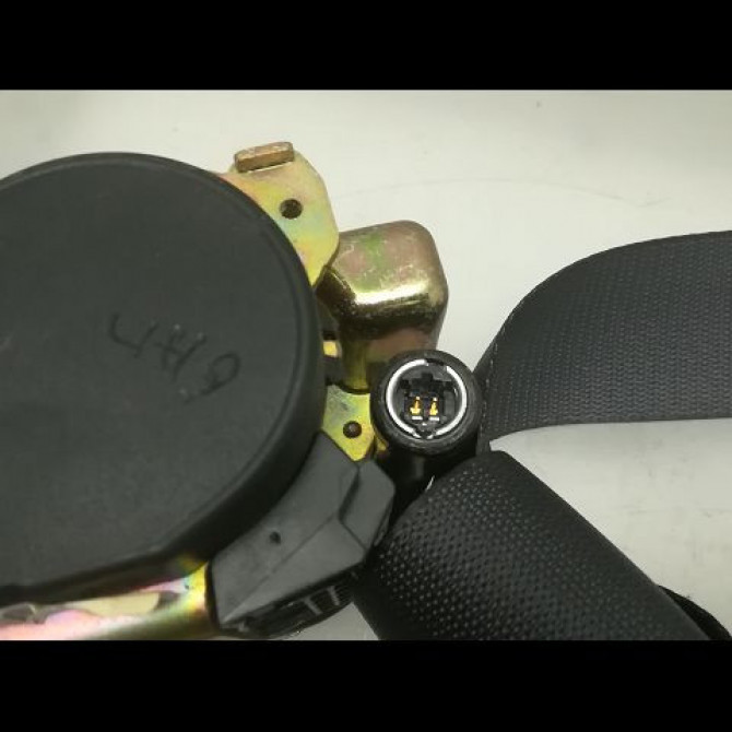 Ceinture arrière gauche occasion RENAULT SCENIC II Phase 1 03-2004->09-2006 8200309237 4