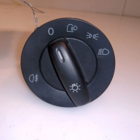 Interrupteur commande de phares occasion VOLKSWAGEN TOURAN I Phase 2 11-2006->09-2010 1.9 TDI 105ch 1T0941333CREH