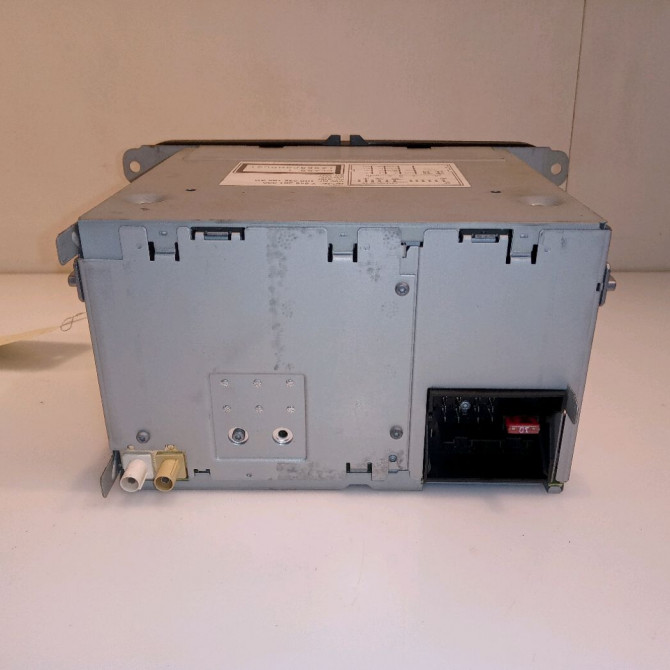 Autoradio occasion VOLKSWAGEN TOURAN I Phase 2 11-2006->09-2010 1.9 TDI 105ch 2