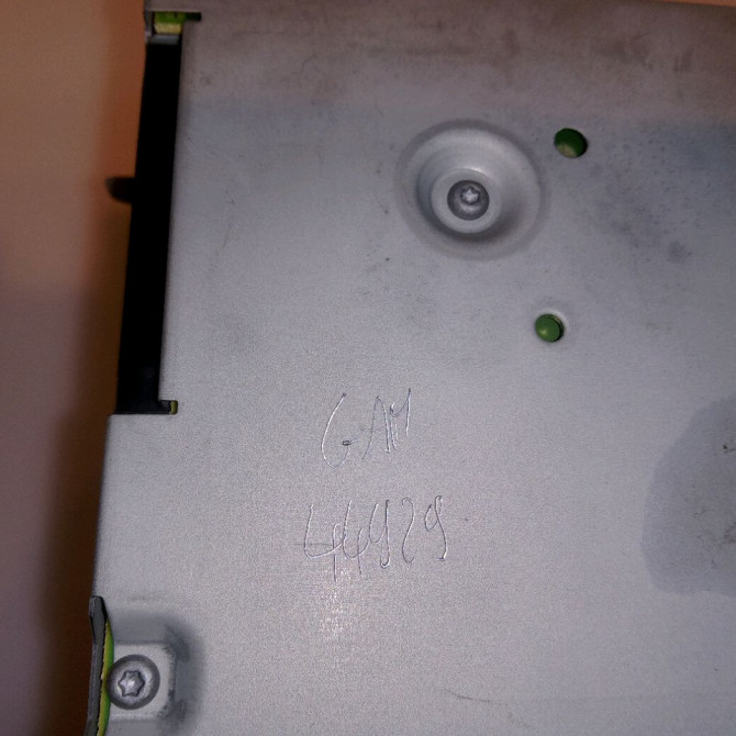 Autoradio occasion VOLKSWAGEN TOURAN I Phase 2 11-2006->09-2010 1.9 TDI 105ch 5