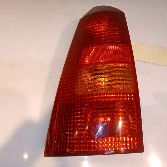 Feu arrière droit occasion FORD FOCUS I Phase 1 CLIPPER 10-1998->12-2004 1.8 TDDi 90ch 1233322 1