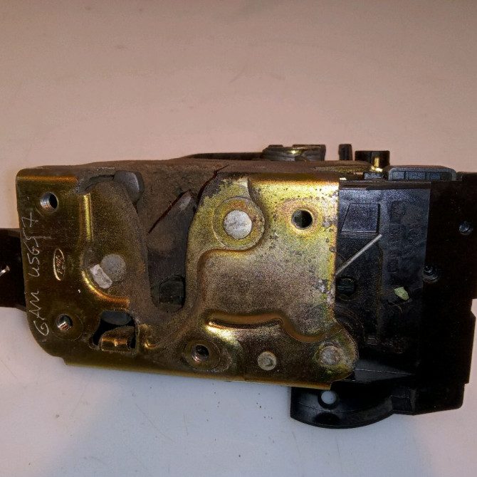 Serrure porte arg occasion FORD FOCUS I Phase 1 CLIPPER 10-1998->12-2004 1.8 TDDi 90ch 4698324 1