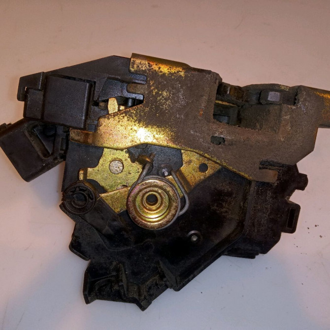 Serrure porte arg occasion FORD FOCUS I Phase 1 CLIPPER 10-1998->12-2004 1.8 TDDi 90ch 4698324 2