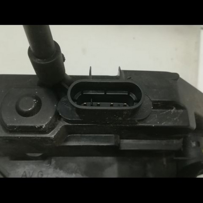 Serrure porte avg occasion RENAULT SCENIC II Phase 1 03-2004->09-2006 8200119122 4