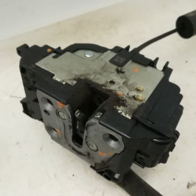 Serrure porte avd occasion RENAULT MEGANE III Phase 3 10-2013->... 1.6 DCI 130ch 805020001R 2
