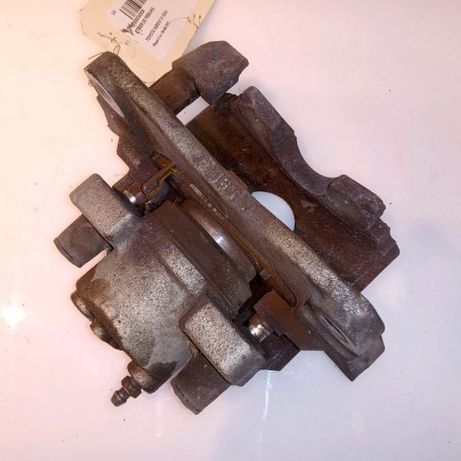 Etrier de frein avant gauche occasion TOYOTA YARIS III Phase 2 06-2014->... 1.5 100ch 477500D200 1