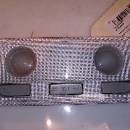 Plafonnier occasion TOYOTA YARIS III YARIS III Phase 1 2011-03-01->2015-04-30 1.5 100ch 812600D070B0