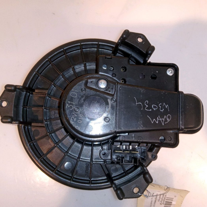 Ventilateur de chauffage occasion TOYOTA YARIS III YARIS III Phase 1 2011-03-01->2015-04-30 1.5 100ch 871030D220 3