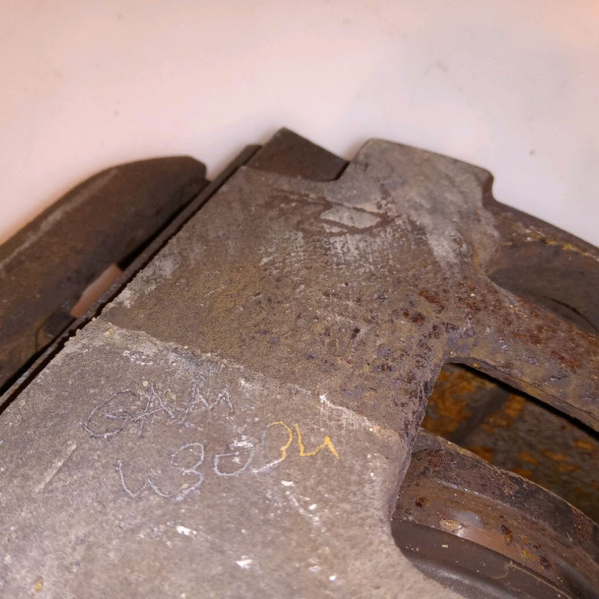 Etrier de frein avant droit occasion TOYOTA YARIS III YARIS III Phase 1 2011-03-01->2015-04-30 1.5 100ch 477300D200 3