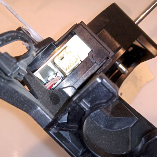 Levier de vitesses occasion TOYOTA YARIS III YARIS III Phase 1 2011-03-01->2015-04-30 1.5 100ch 3356052590 4