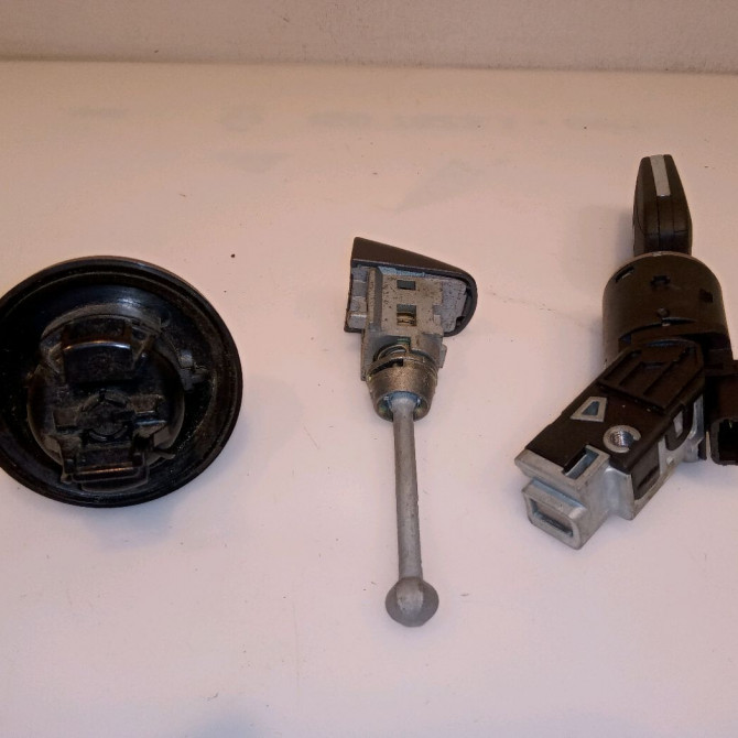 Kit serrures + antivol occasion PEUGEOT 2008 phase 2 06-2016->... 1608094980 2