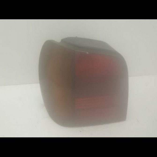 Feu arrière gauche occasion VOLKSWAGEN POLO III Phase 1 10-1994->11-1999 1.4 6N0945095 1