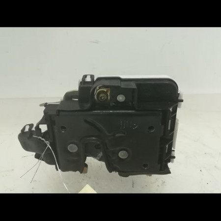 Serrure porte ard occasion VOLKSWAGEN POLO III Phase 1 10-1994->11-1999 1.4 6N4839016B