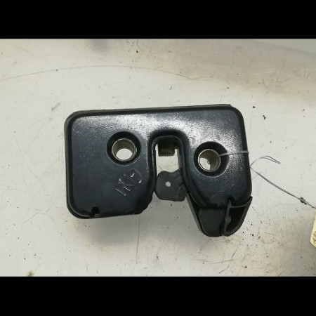 Serrure hayon occasion VOLKSWAGEN POLO III Phase 1 10-1994->11-1999 1.4 6N0827505A