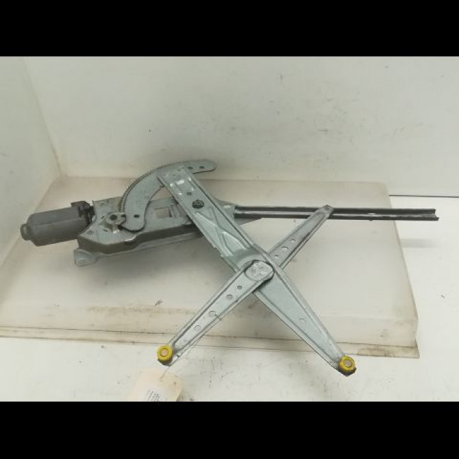 Mecanisme + moteur lève-glace avant droit occasion RENAULT KANGOO I Phase 1 09-1997->06-2003 1.9 D 7700303553 4