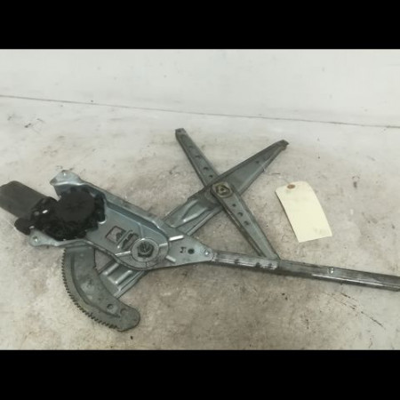 Mecanisme + moteur lève-glace avant droit occasion RENAULT KANGOO I Phase 1 09-1997->06-2003 1.9 D 65ch 7700303553