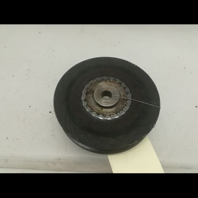 Poulie de vilebrequin occasion RENAULT SCENIC I Phase 2 08-1999->06-2003 1.9dCi Pack Clim 8200689702 2