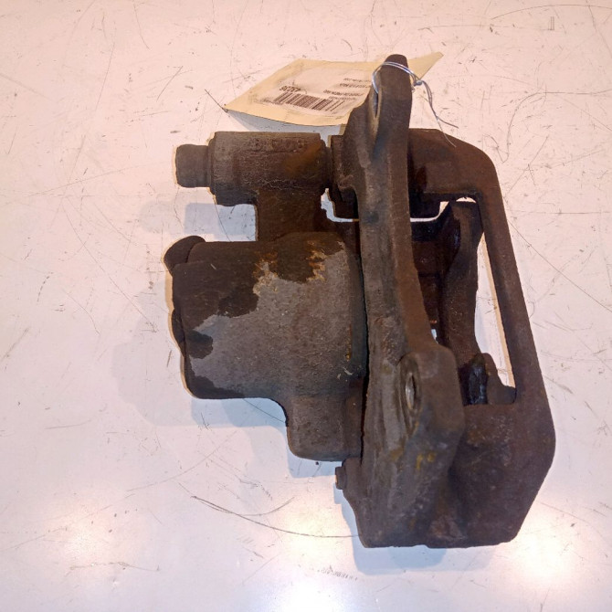 Etrier de frein avant droit occasion FIAT 500 II 500 II Phase 1 2007-07-01->2016-03-31 1.2i 69ch 77364842 1