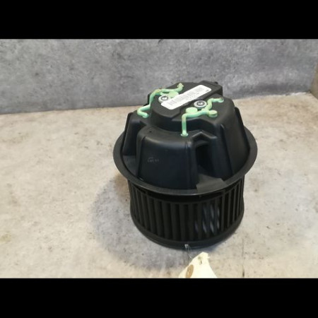 Ventilateur de chauffage occasion DACIA SANDERO I Phase 1 06-2008->10-2012 1.5 DCI 70ch 272106020R