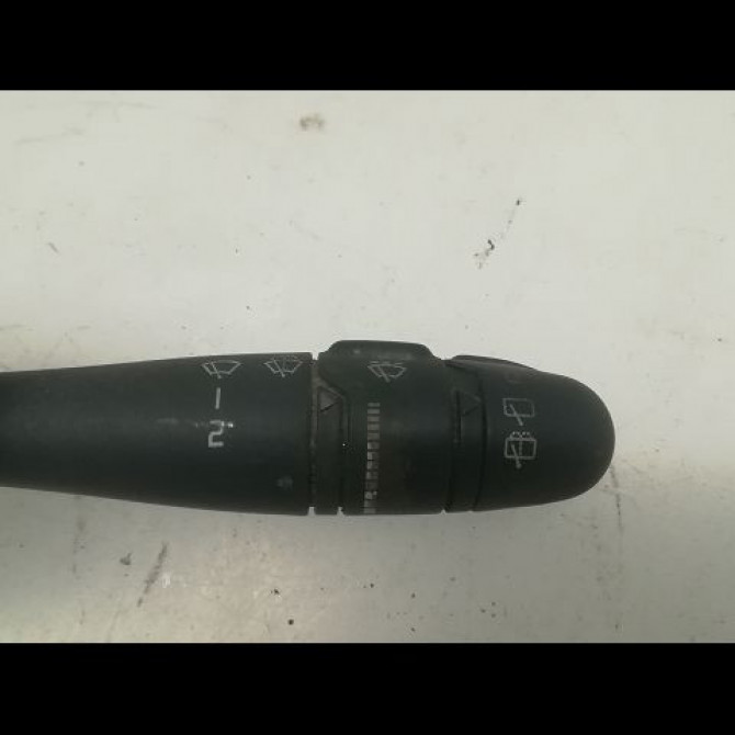 Commande essuie glace occasion RENAULT SCENIC I Phase 1 09-1996->08-1999 7701047263 2