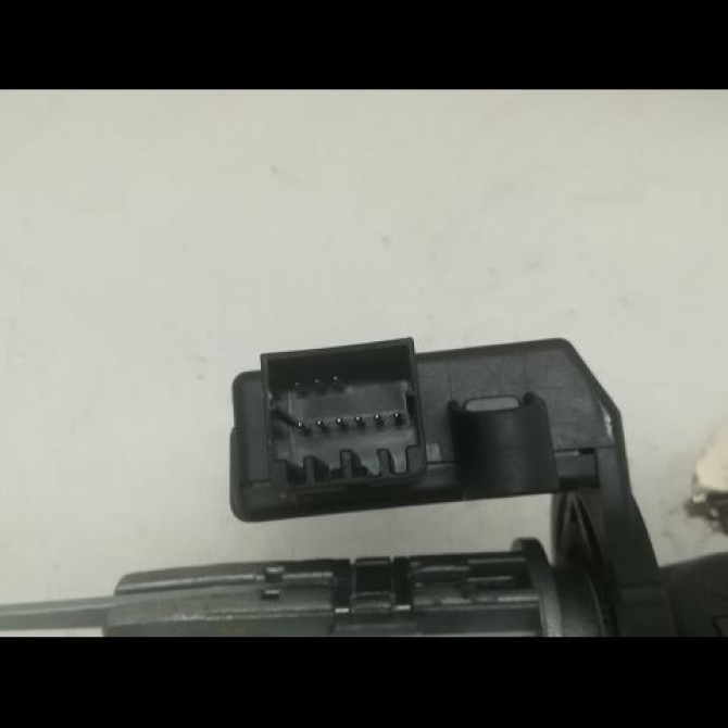 Antivol de direction occasion OPEL AGILA II Phase 1 03-2008->12-2014 1.0i 65ch 93197027 3