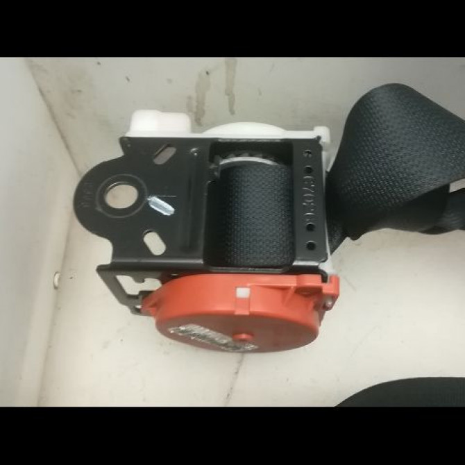 Ceinture arrière droite occasion OPEL AGILA II Phase 1 03-2008->12-2014 1.0i 65ch 95515848 3