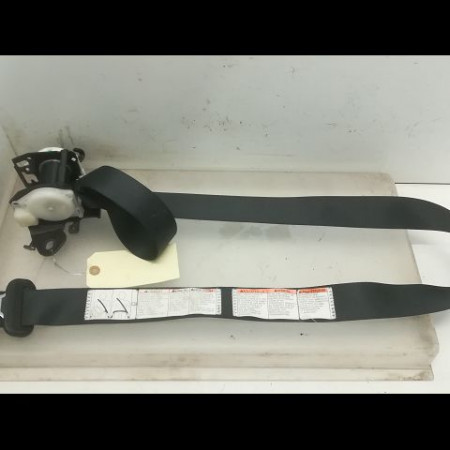 Ceinture centrale arriere occasion OPEL AGILA II Phase 1 03-2008->12-2014 1.0i 65ch 95515848