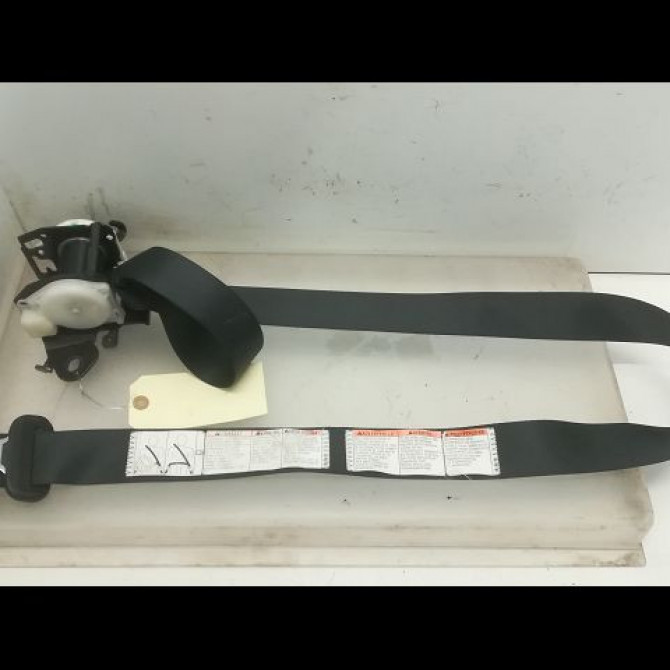 Ceinture centrale arriere occasion OPEL AGILA II Phase 1 03-2008->12-2014 1.0i 65ch 95515848 1